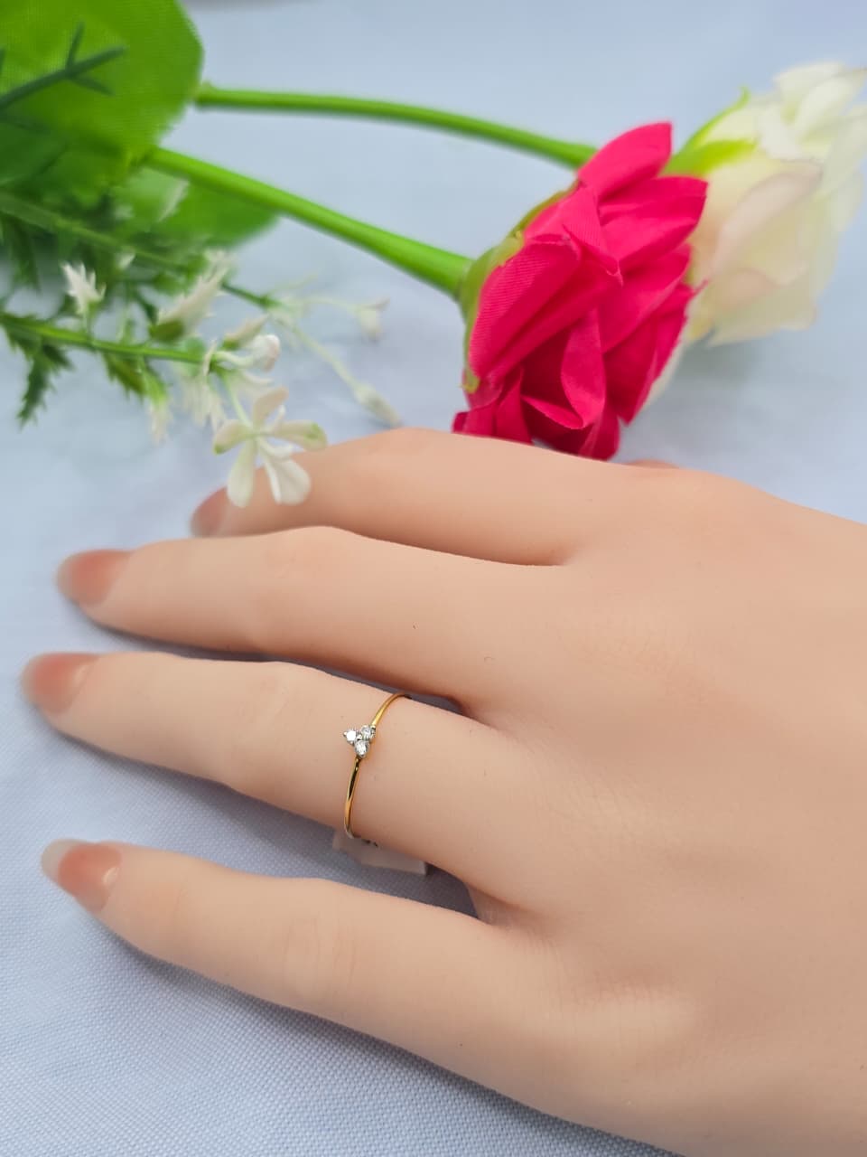 DIAMOND RING