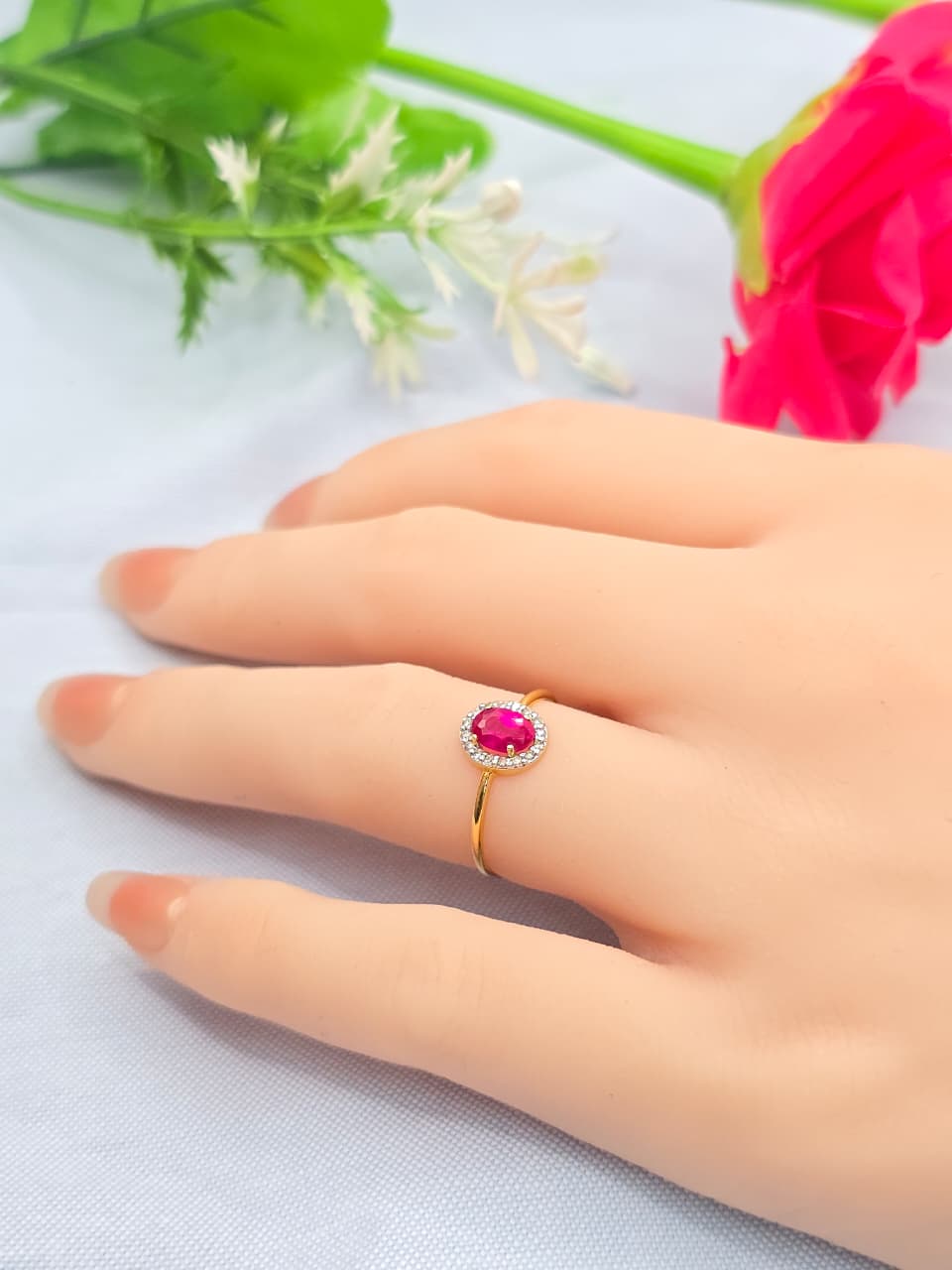 DIAMOND RING