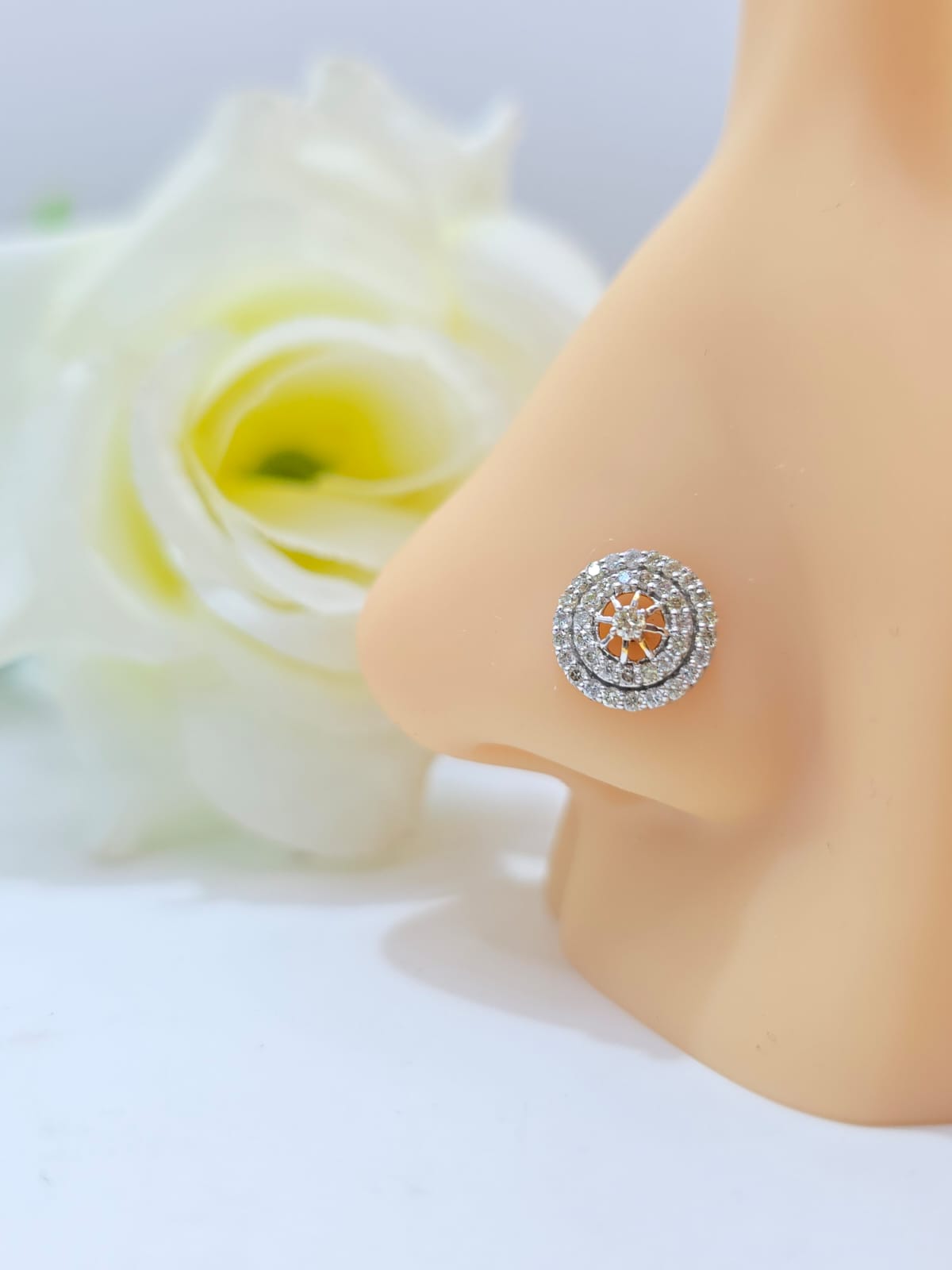 DIAMOND NOSEPIN