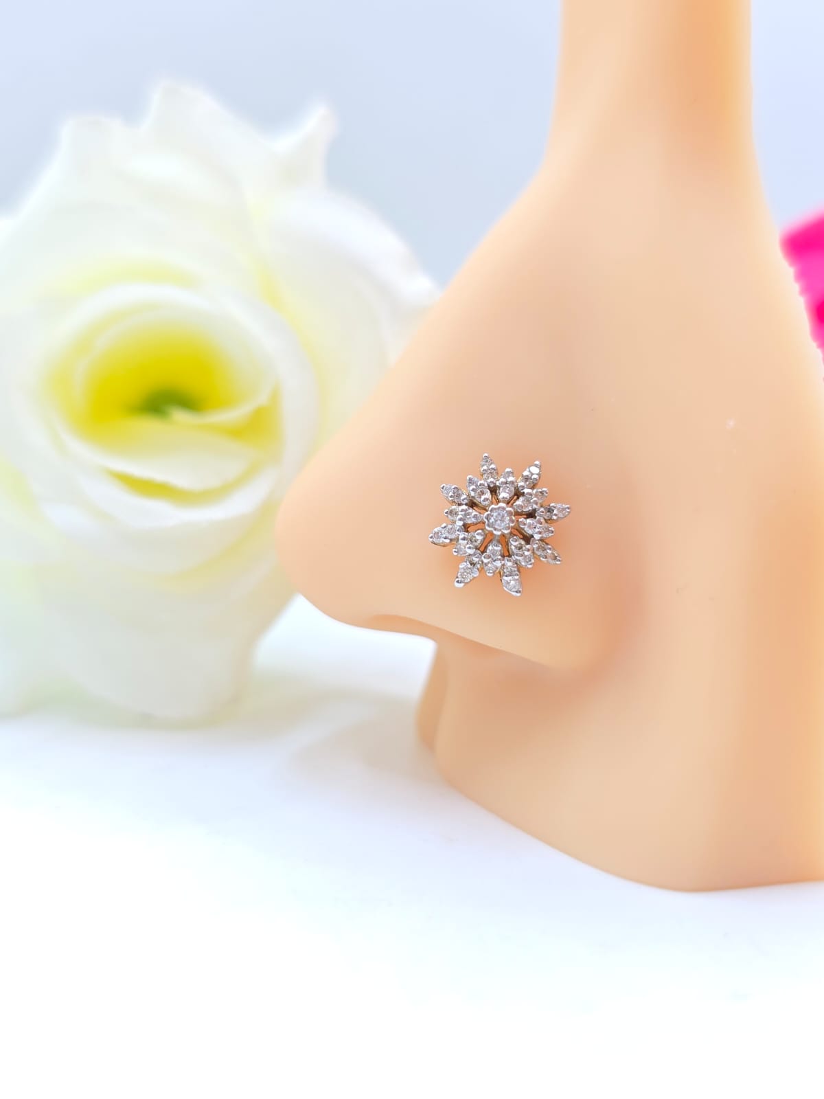 DIAMOND NOSEPIN