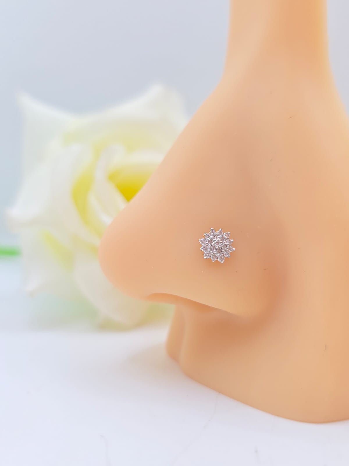 DIAMOND NOSEPIN