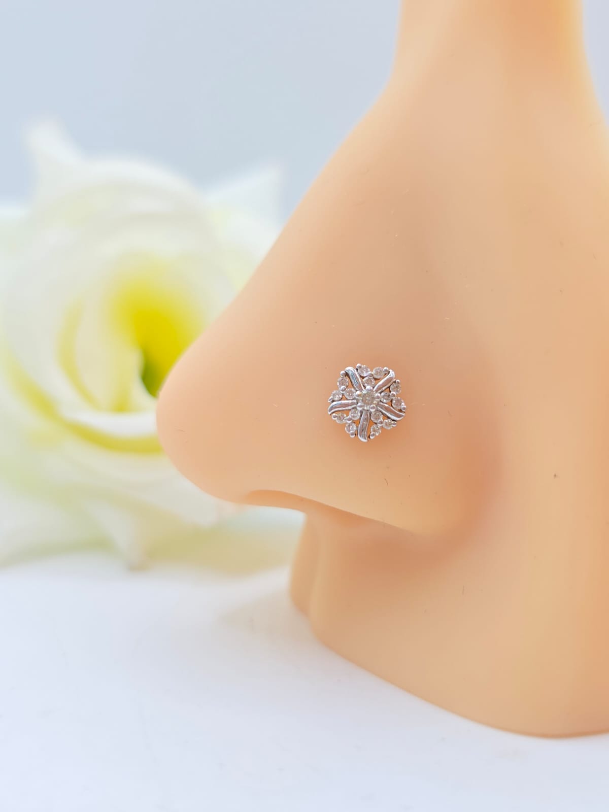 DIAMOND NOSEPIN